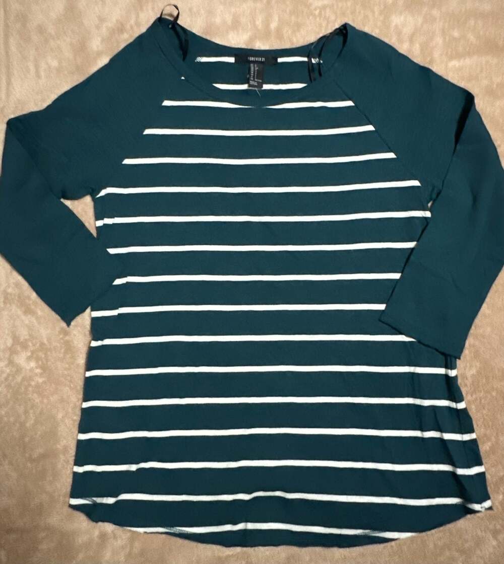 Forever 21 Striped Raglan Long Sleeve Shirt Size Small